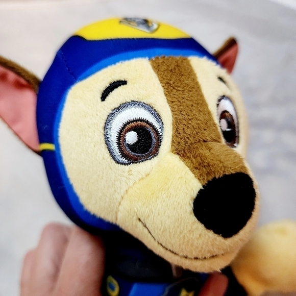 Nickelodeon Paw Patrol Sea Patrol Chase Plush Stuffed Animal 6" Super Hero Dog - Picture 5 of 7